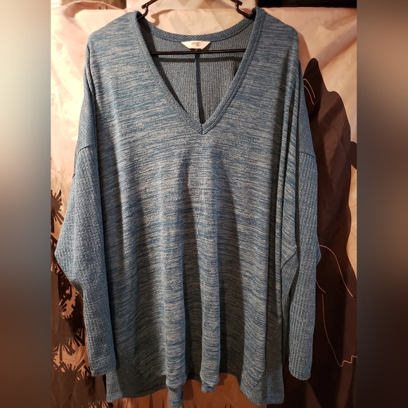 Terra & Sky • Womens long sleeve top • 3X - Picture 2 of 5
